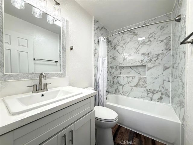14030 McClure Avenue 201, Paramount, CA 90723