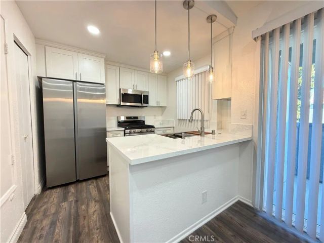 14030 McClure Avenue 201, Paramount, CA 90723