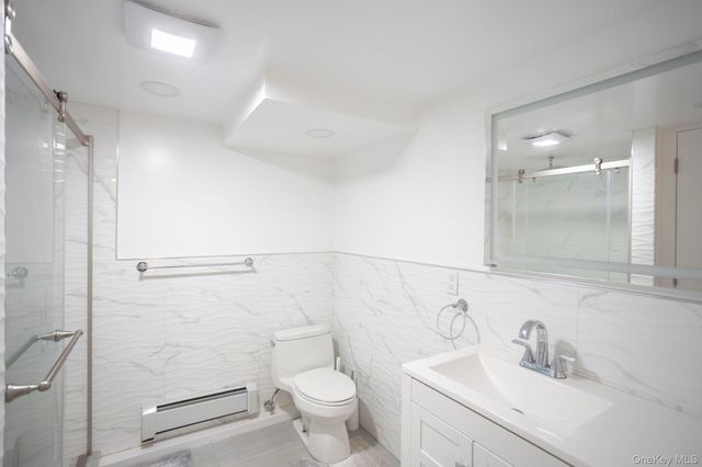 219-26 Peck Avenue, Hollis Hills, NY 11427