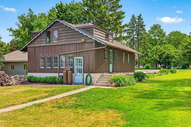N6491 HARRISON ROAD, Hilbert, WI 54129
