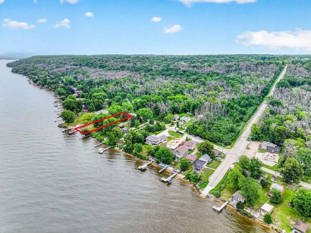 N6491 HARRISON ROAD, Hilbert, WI 54129