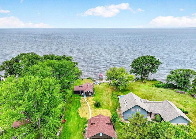 N6491 HARRISON ROAD, Hilbert, WI 54129
