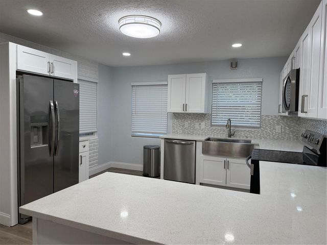 1947 CHENANGO AVENUE, Clearwater, FL 33755