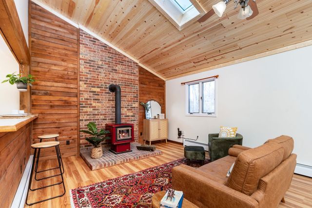 773 LADD RD, Fishersville, VA 22939