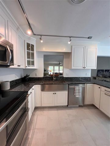 2724 MONTEREY STREET, Sarasota, FL 34231