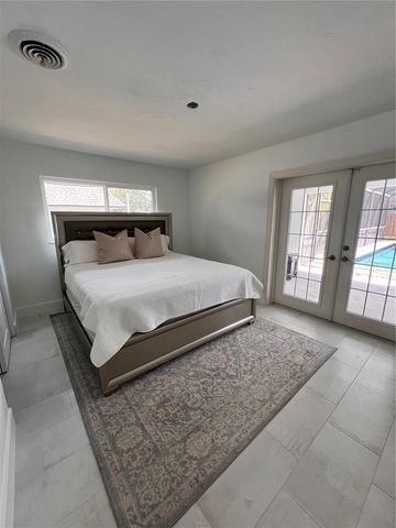 2724 MONTEREY STREET, Sarasota, FL 34231