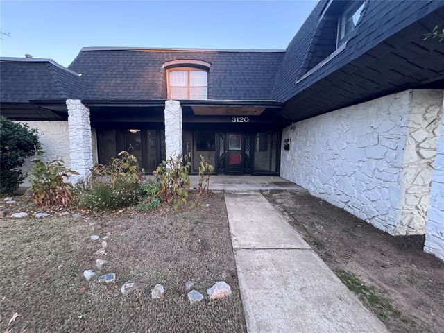 3120 Shadybrook Drive, Midwest City, OK 73110