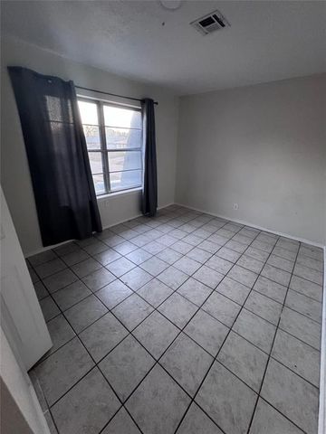 3120 Shadybrook Drive, Midwest City, OK 73110