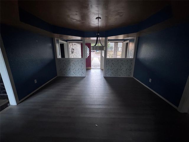 3120 Shadybrook Drive, Midwest City, OK 73110