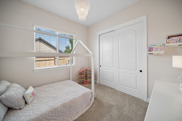 819 Bellagio Terrace, Redding, CA 96003