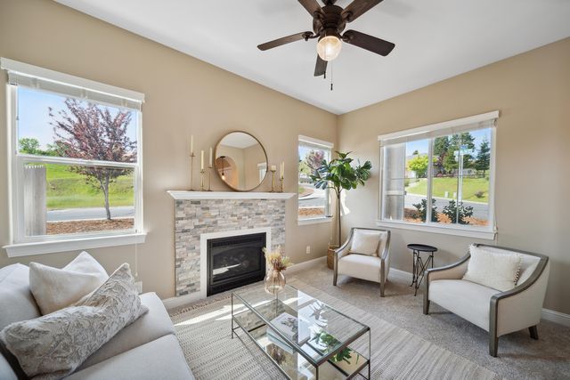 819 Bellagio Terrace, Redding, CA 96003