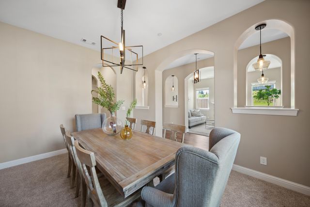 819 Bellagio Terrace, Redding, CA 96003