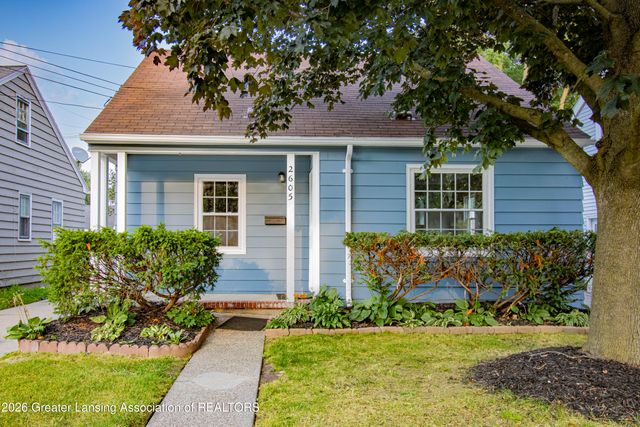 2605 Forest Avenue, Lansing, MI 48910