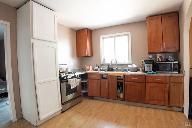 100 Gleason Ave, Vallejo, CA 94590