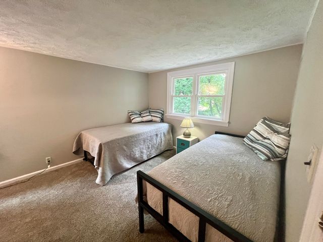2846 Oak Street, Stevensville Vllg, MI 49127