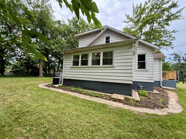 2846 Oak Street, Stevensville Vllg, MI 49127