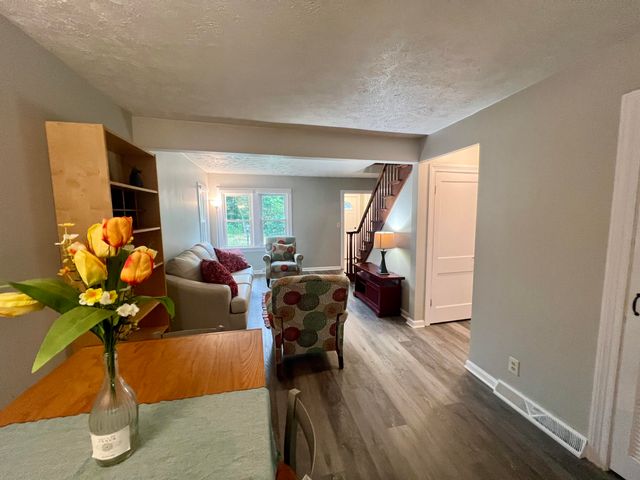 2846 Oak Street, Stevensville Vllg, MI 49127