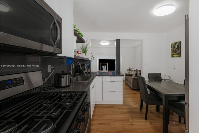 367 E 46th St, Hialeah, FL 33013