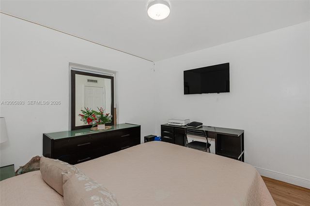 367 E 46th St, Hialeah, FL 33013