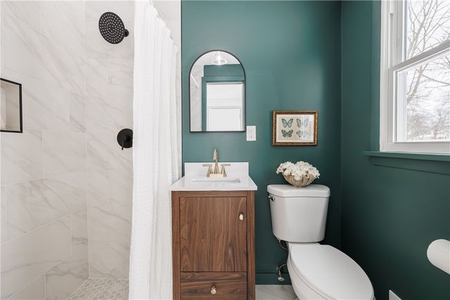 1427 Tudor Way, Farmington, NY 14425