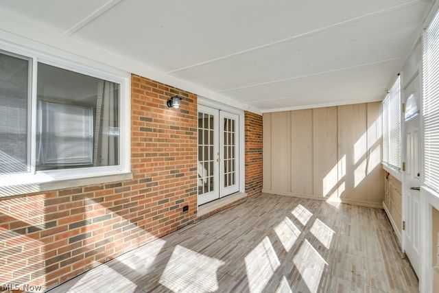 25600 Country Club Boulevard 4, North Olmsted, OH 44070