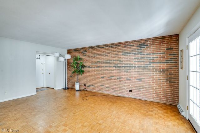 25600 Country Club Boulevard 4, North Olmsted, OH 44070