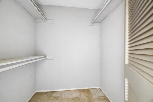 5864 Village Forest Court, Houston, TX 77092