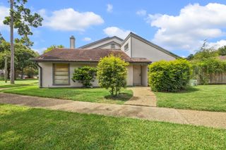 5864 Village Forest Court, Houston, TX 77092