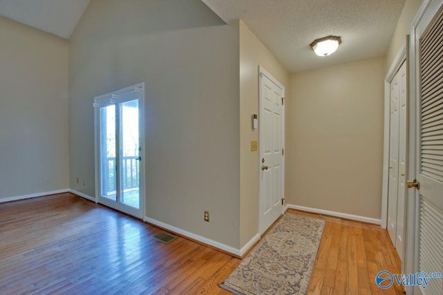 3018 Live Oak Lane, Huntsville, AL 35802