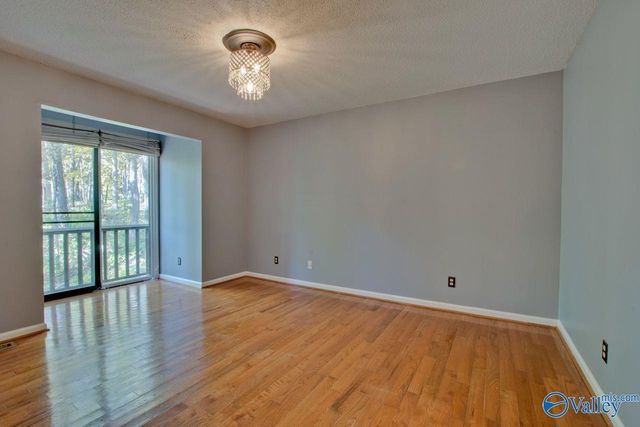 3018 Live Oak Lane, Huntsville, AL 35802