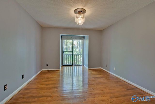 3018 Live Oak Lane, Huntsville, AL 35802