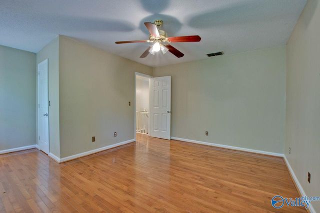 3018 Live Oak Lane, Huntsville, AL 35802