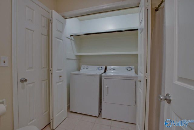 3018 Live Oak Lane, Huntsville, AL 35802