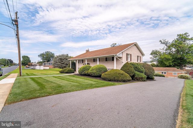 302 MAPLE ST, Wrightsville, PA 17368