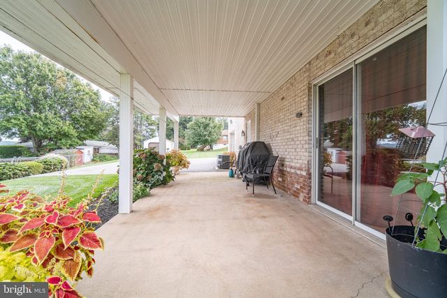 302 MAPLE ST, Wrightsville, PA 17368