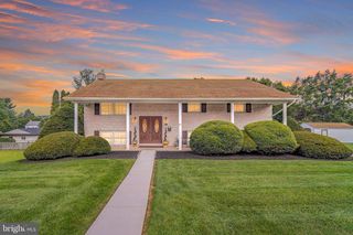 302 MAPLE ST, Wrightsville, PA 17368