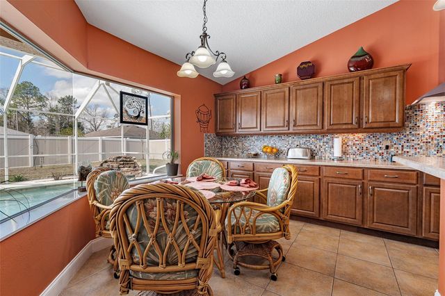 8 ROCKING HORSE DRIVE, Palm Coast, FL 32164