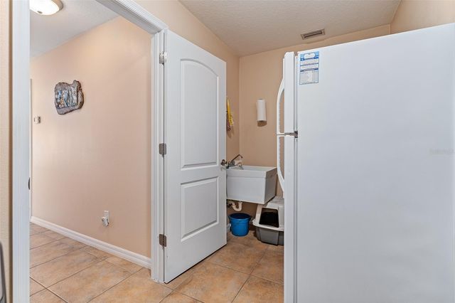 8 ROCKING HORSE DRIVE, Palm Coast, FL 32164