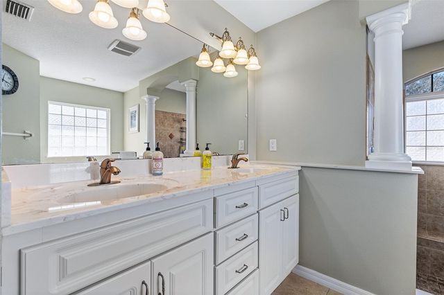 8 ROCKING HORSE DRIVE, Palm Coast, FL 32164