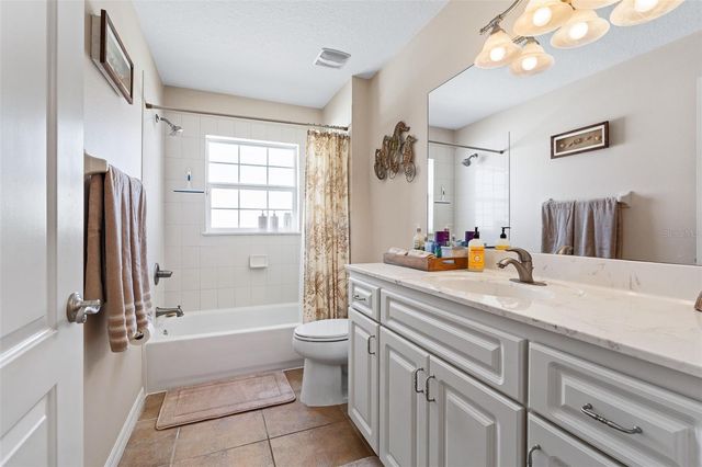 8 ROCKING HORSE DRIVE, Palm Coast, FL 32164