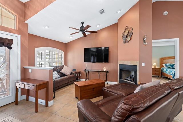 8 ROCKING HORSE DRIVE, Palm Coast, FL 32164