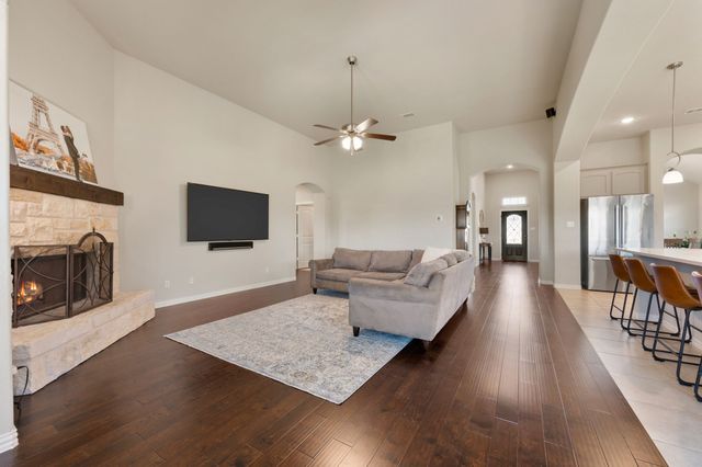 123 Mossy Creek Trail, Rhome, TX 76078