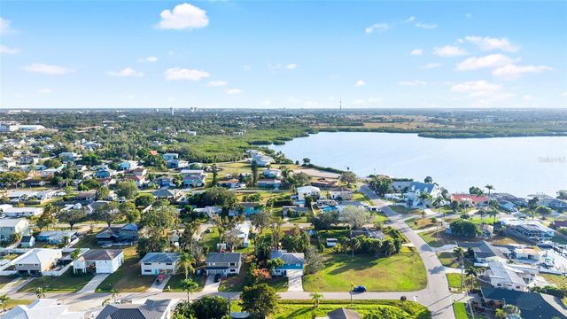727 47TH STREET W, Palmetto, FL 34221