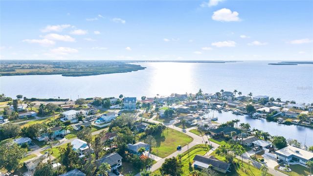 727 47TH STREET W, Palmetto, FL 34221