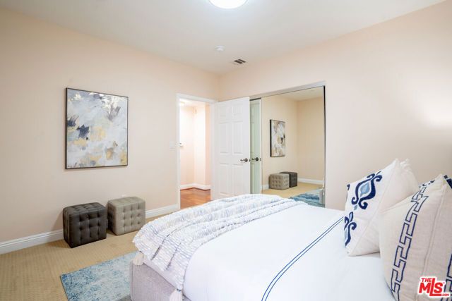 616 S Wilton Place 103, Los Angeles, CA 90005