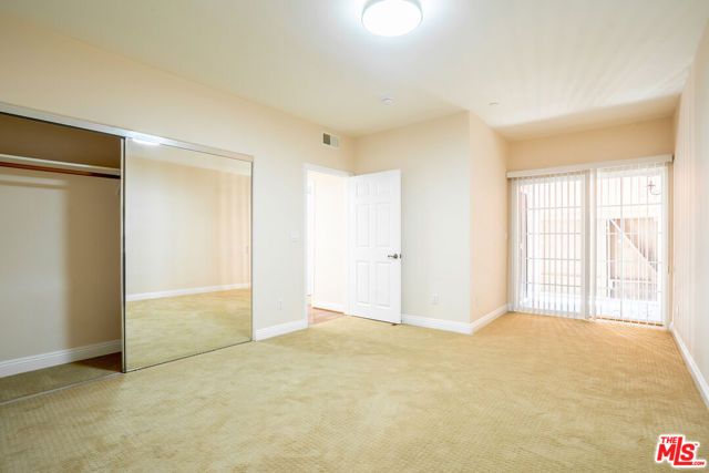 616 S Wilton Place 103, Los Angeles, CA 90005