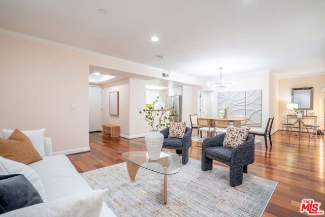 616 S Wilton Place 103, Los Angeles, CA 90005