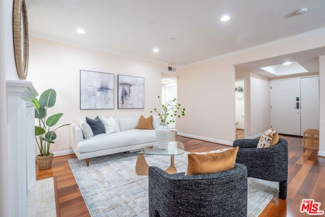 616 S Wilton Place 103, Los Angeles, CA 90005