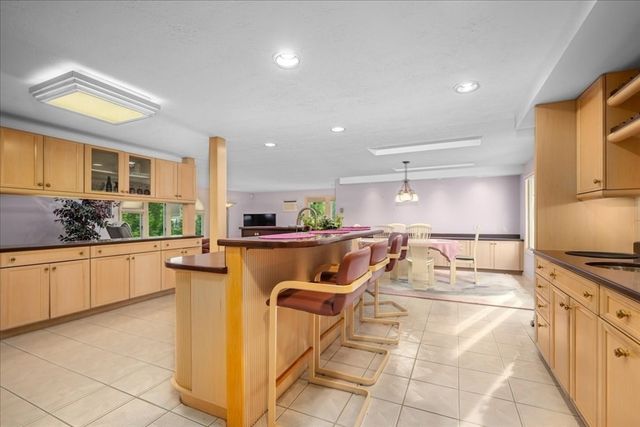 25 Curtis St, Auburn, MA 01501