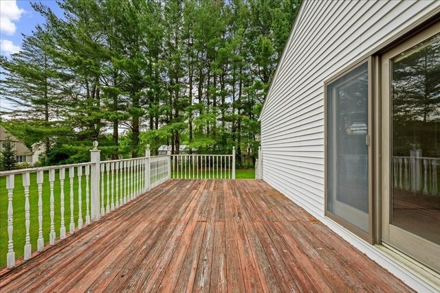 25 Curtis St, Auburn, MA 01501